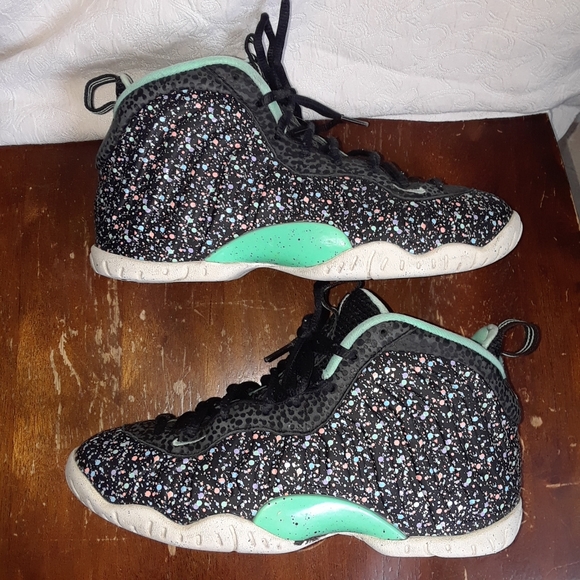 Nike Little Posite One 'Easter' Kids Shoe - Picture 4 of 11